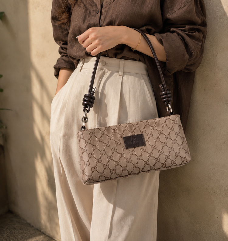کیف دستی زنانه Gucci | مدل کشیده مناسب استایل کژوال و رسمی